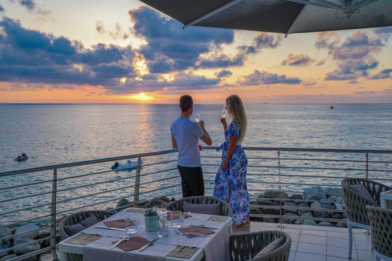 קאפו ואטיצ'אנו Baia Del Godano Resort & Spa מראה חיצוני תמונה
