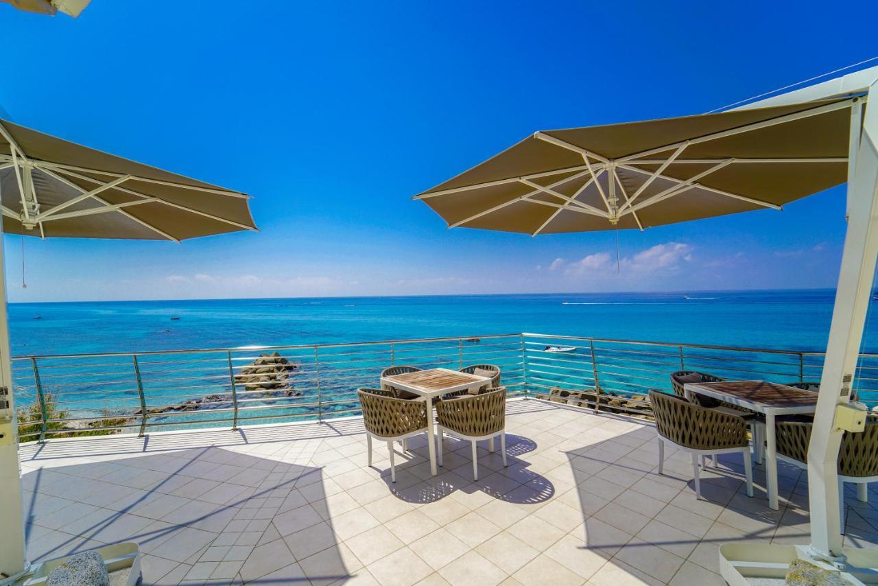 קאפו ואטיצ'אנו Baia Del Godano Resort & Spa מראה חיצוני תמונה