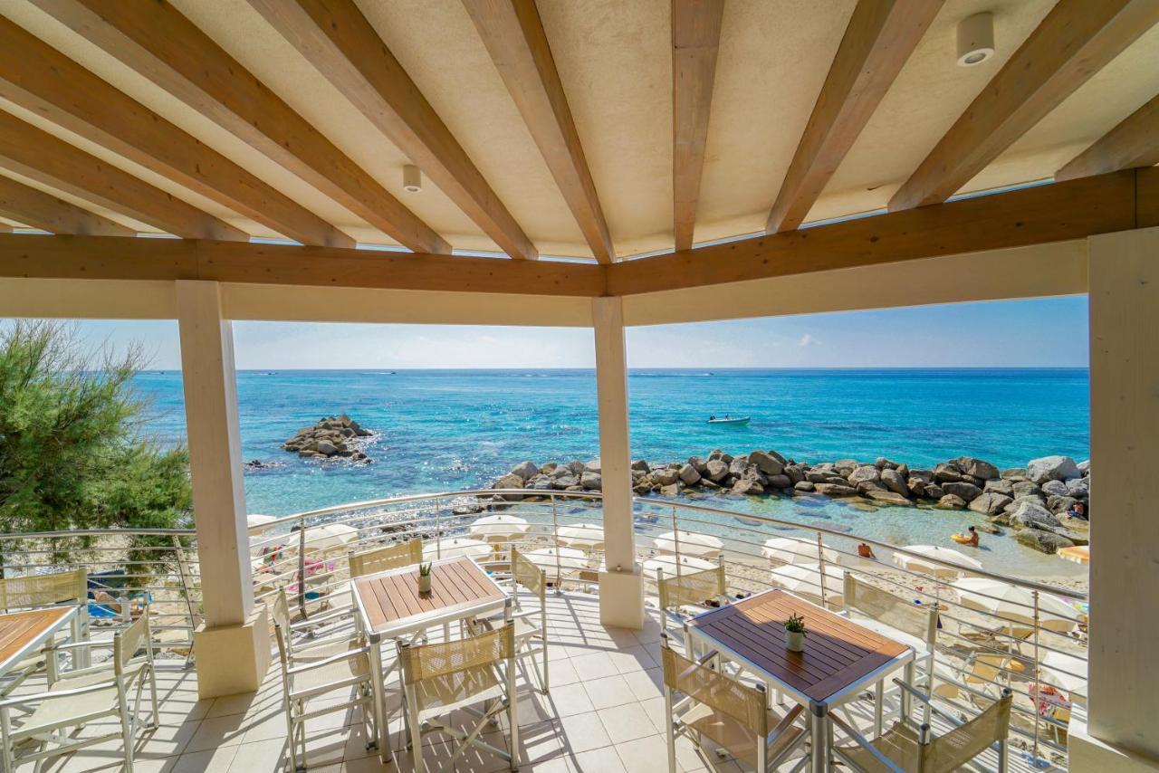 קאפו ואטיצ'אנו Baia Del Godano Resort & Spa מראה חיצוני תמונה