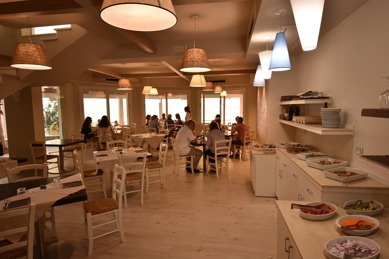 קאפו ואטיצ'אנו Baia Del Godano Resort & Spa מראה חיצוני תמונה